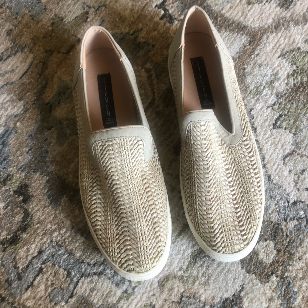 STEVE MADDEN “STEVEN” Katia Slip-on Raffia Sneaker